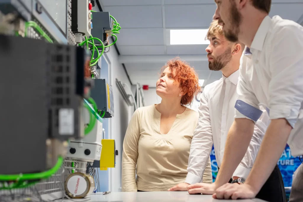 Engineering Services : iTech : System Integration in Scotland